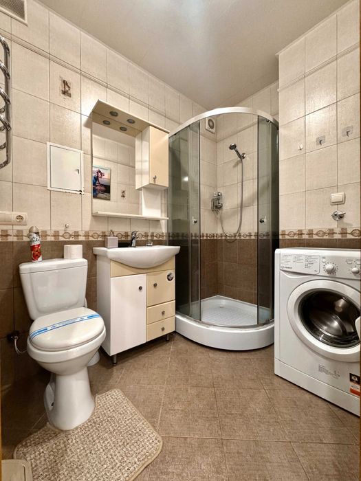 ApartPoltava  Стильна однокімнатна квартира поряд БІЛОЇ АЛЬТАНКИ подоб