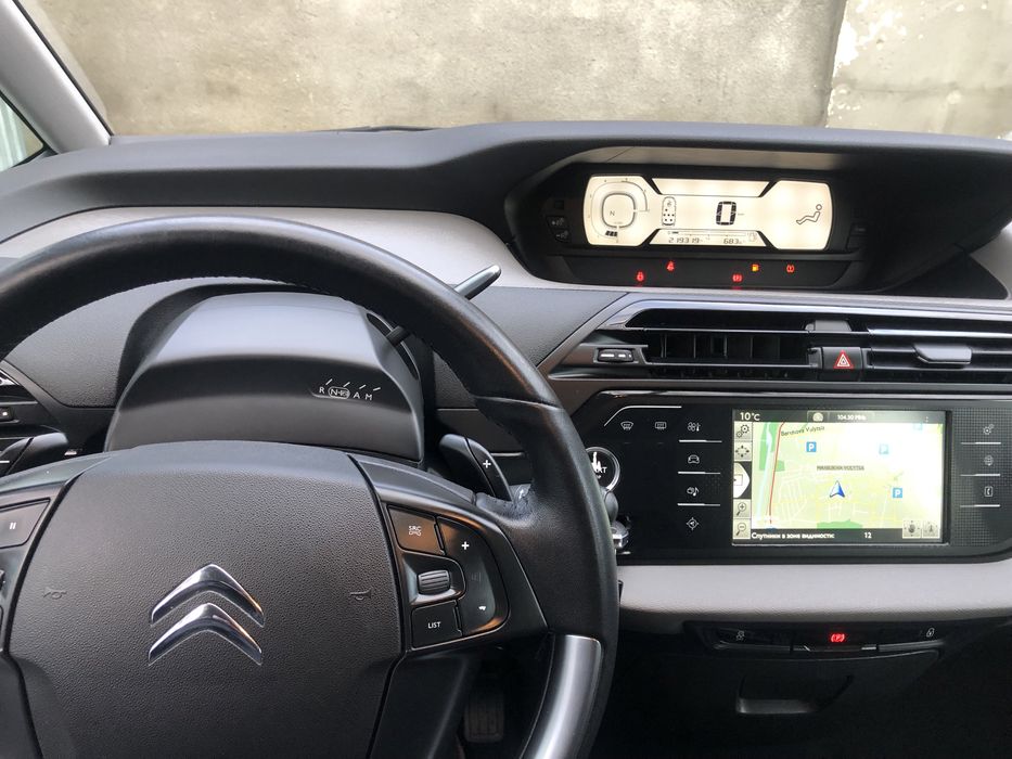 Citroen C 4 Grand Picasso 1.6 дизель,автомат