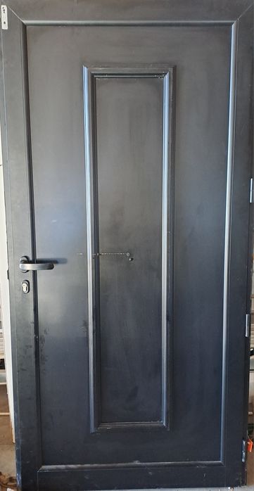 Porta aluminio preta