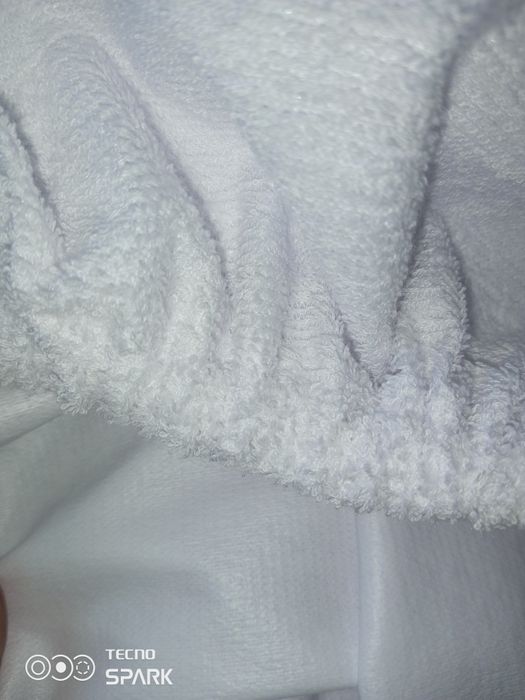 Наматрасник з бортами непромокаючі мембранні аквастоп на гумці