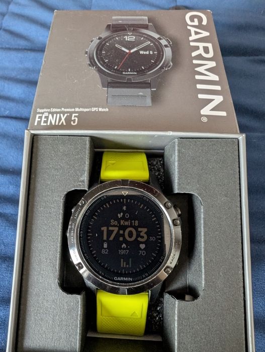 Garmin Fenix 5 sapphire edition premium Multisport gps watch