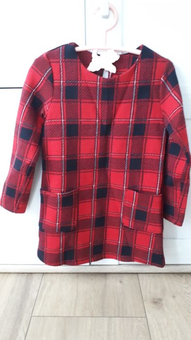 Sukoenka dziewczęca Lupilu.