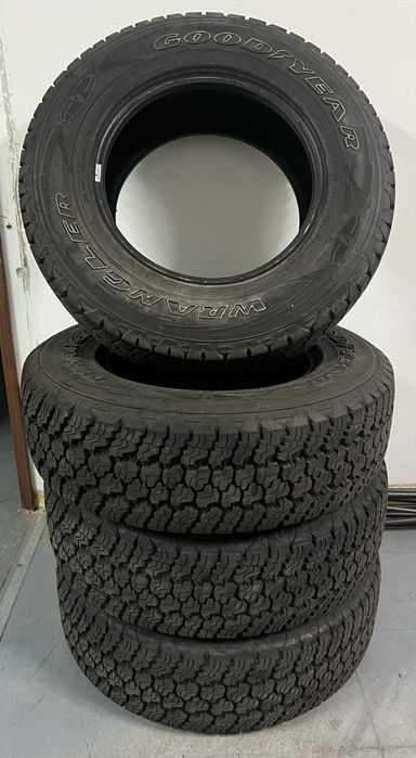 Pneus GoodYear Wrangler 245/75 R17
