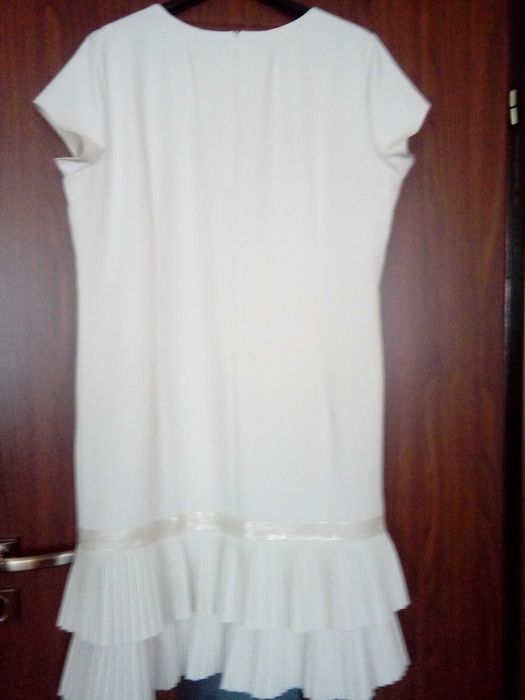 Elegancka sukienka