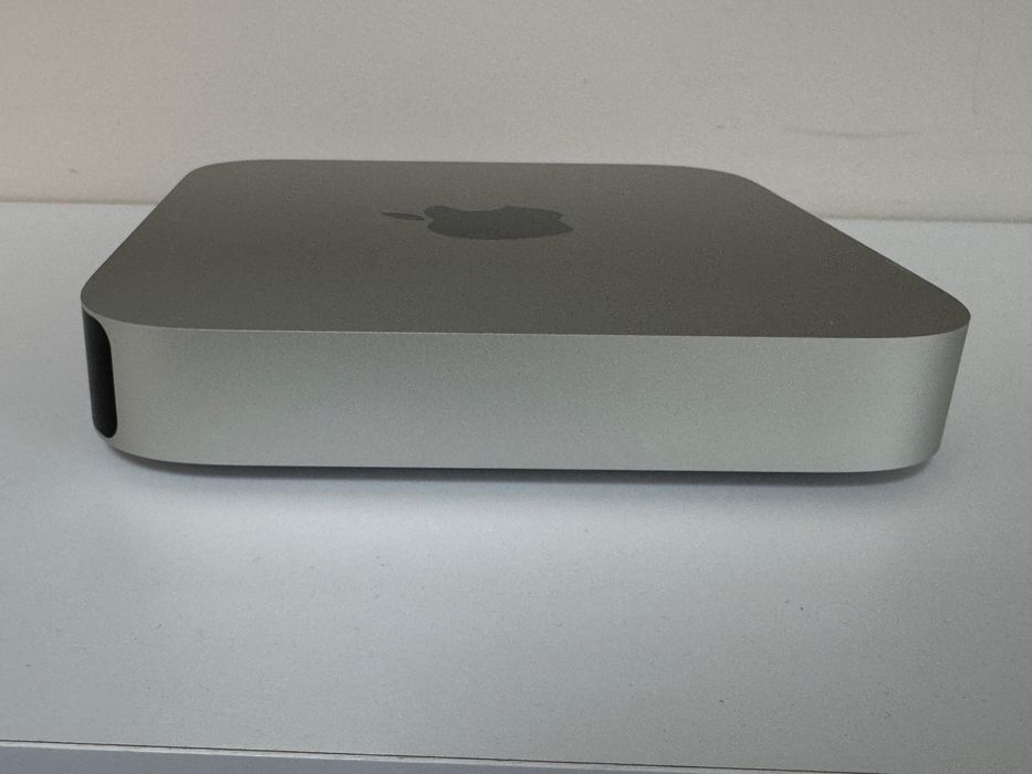 MacMini M1 8gb 2020 512 gb A2348