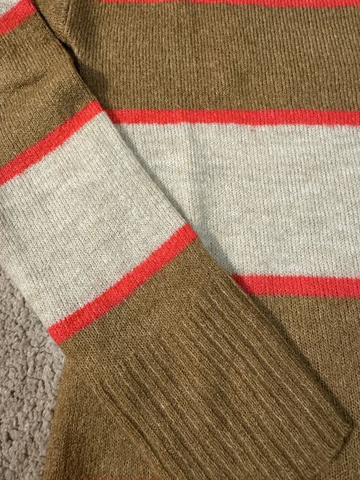 Светр жіночий GAP у смужку