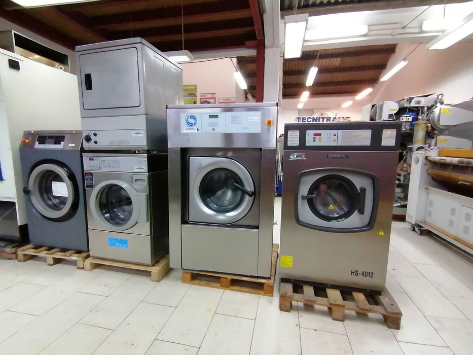 Lote de equipamentos de lavandaria