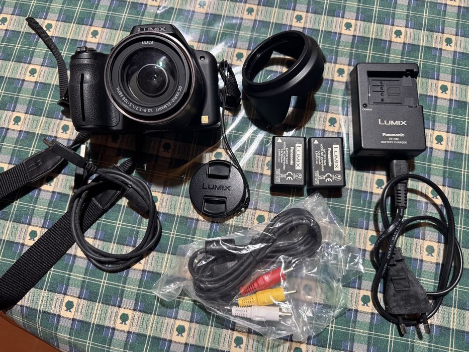 Máquina Fotográfica Panasonic FZ-45