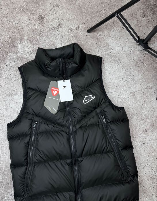 Жилетка Nike NSW Storm-Fit безрукавка найк нсв