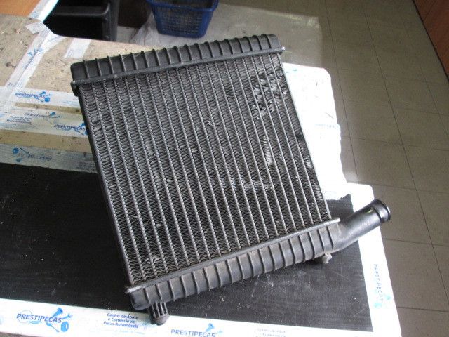 Radiador do intercooler VOLVO 440 K (445)
