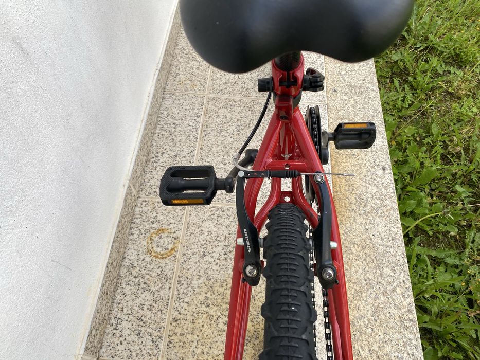 Bicicleta aro 20 - 6 velocidades