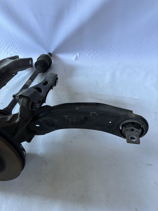 Mercedes cla w117 2.0 benzyna 4matic zawieszenie tylne lewe komplet