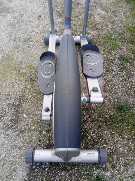 Bicicleta Fixa de Desporto