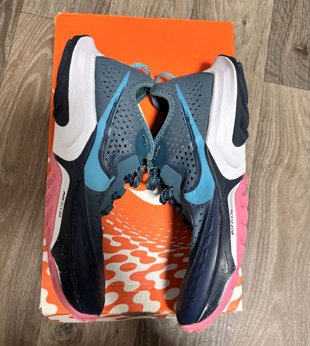 NIKE кросівки дівочі