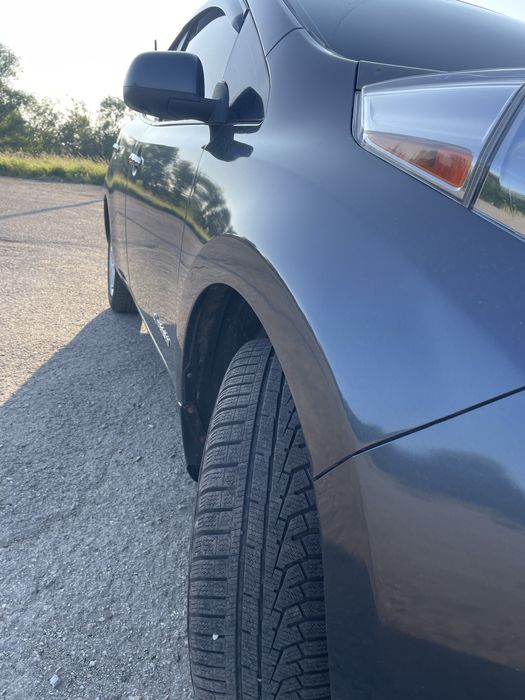 Продам Nisan Leaf 2013 р 90 км