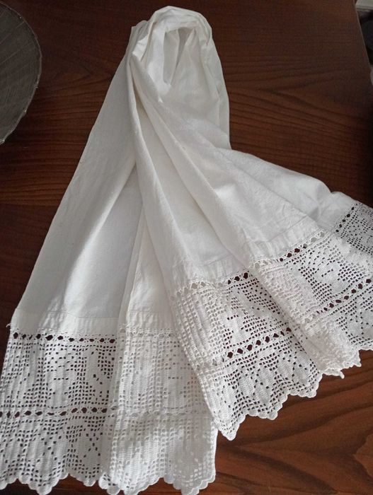 Toalha para lavatório antigo