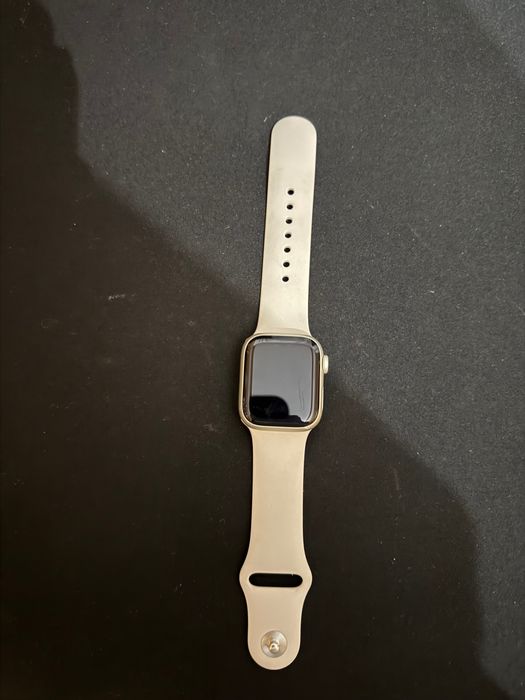 Apple watch 7 series (white)