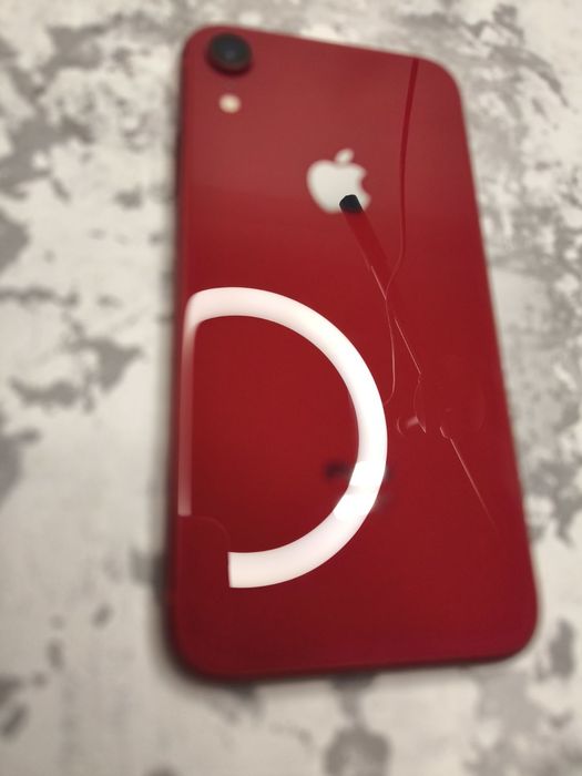 iPhone XR 64 GB  RED