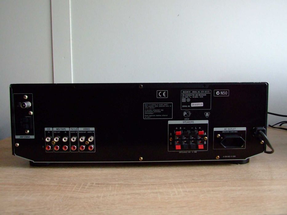 Sony STR-DE135     .