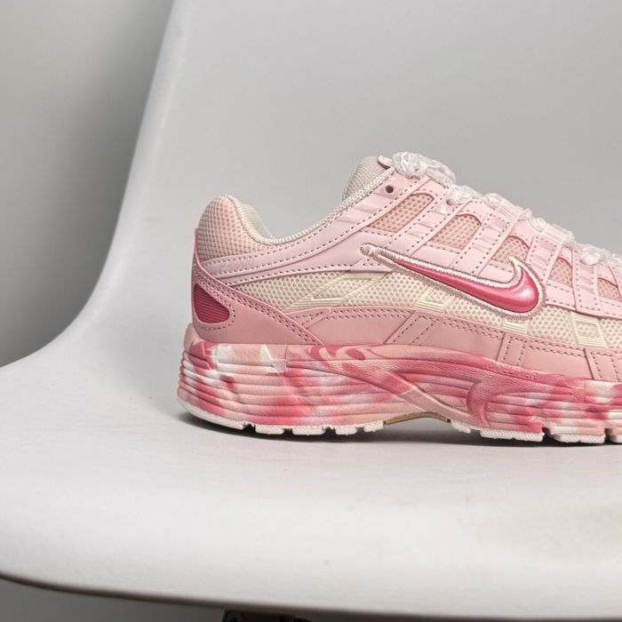 Жіночі Кроссовки Nike P-6000 Custom 36-41