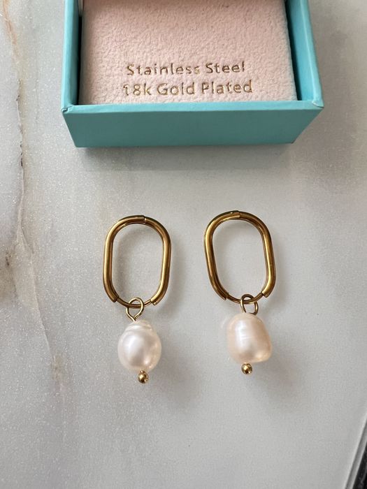 Kolczyki …………..