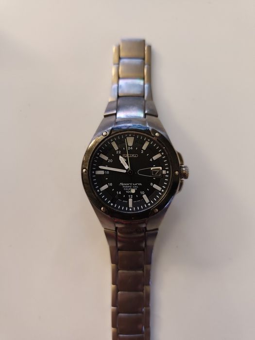 Relógio SEIKO Sportura 8F56-0120 Titanio