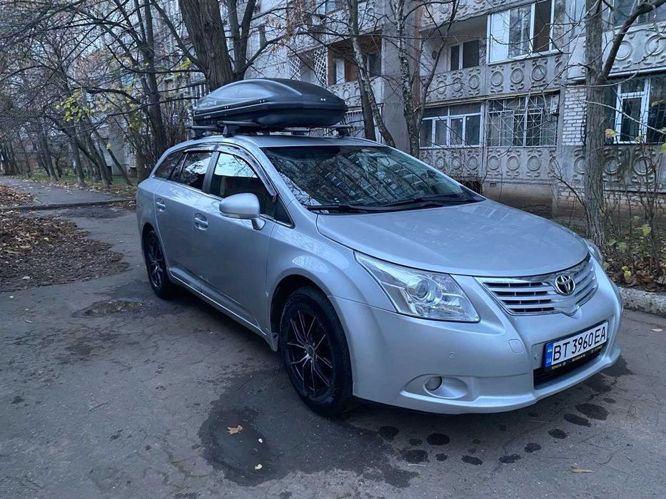 Продам Тойота Авенсис Т27 2010 г D4D 2.0 дизель