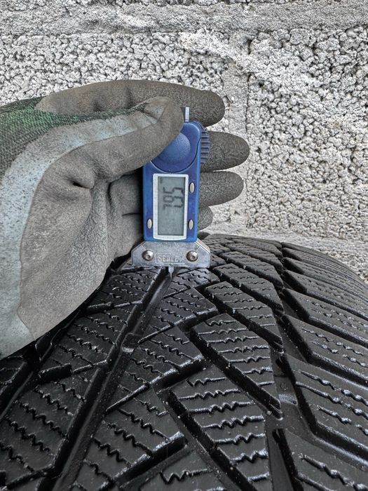 4 Opony Continental WinterContact TS850p 275/40/20