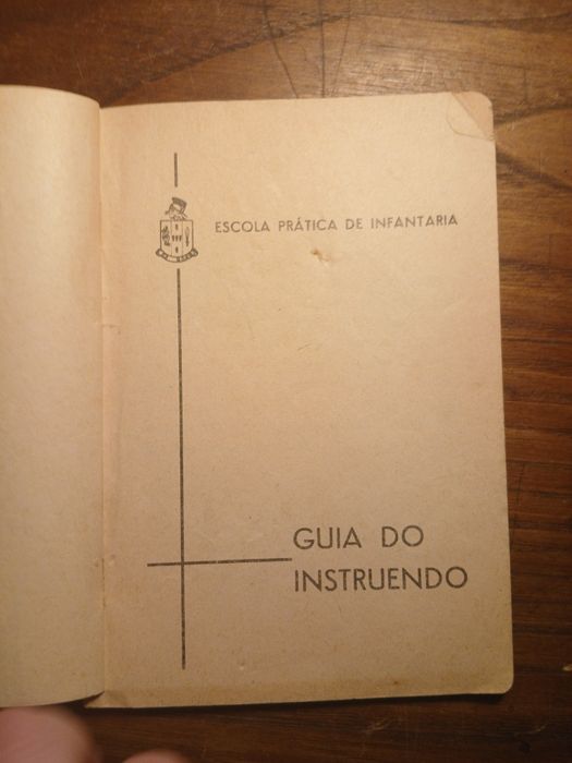 Escola Prática de Infantaria - Guia do Instruendo
