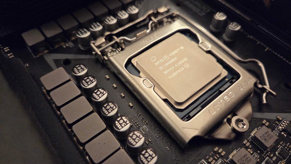 i5-10600KF + MSI MPG Z490 Gaming Edge WiFi + 32GB DDR4 3600 GoodRAM