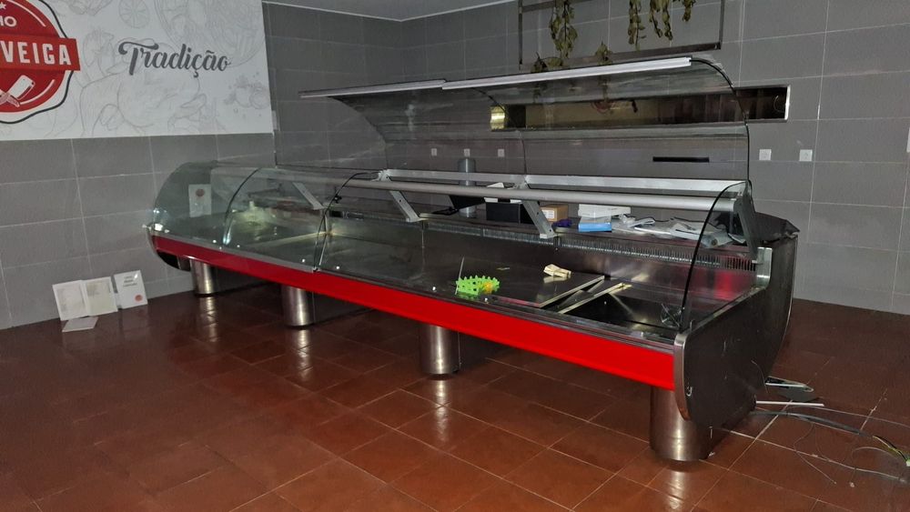 Unidade de condensação + Câmara Frigorífica + Vitrine Seminovas