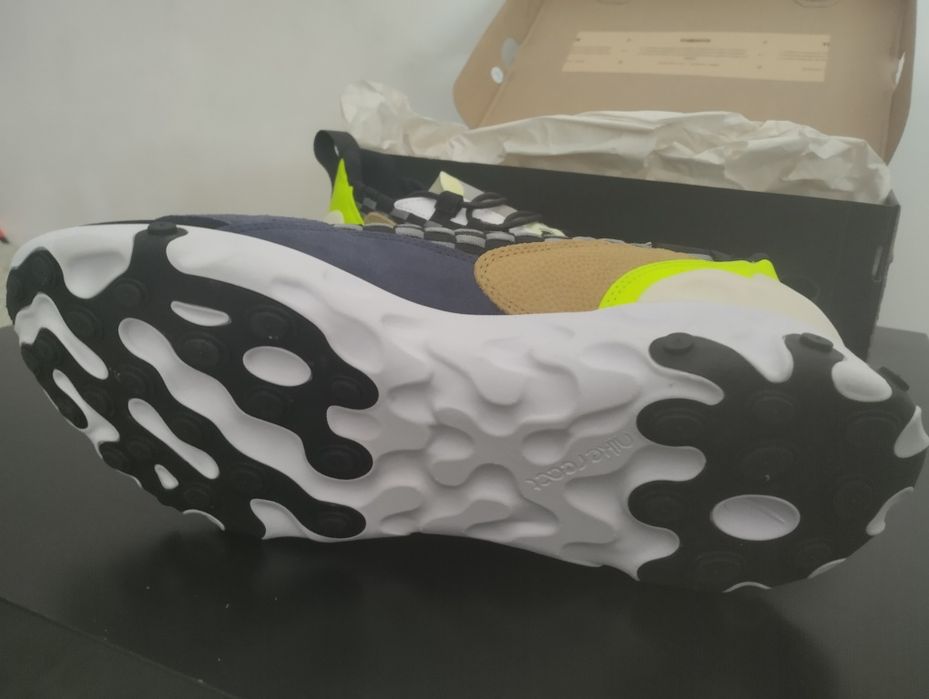 Sapatilhas Nike Sertu 44,5 NOVAS
