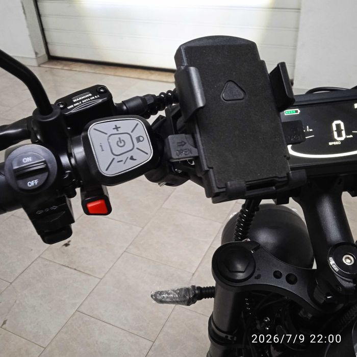 Bicicleta elétrica, 2000 W, Nova, 0 Km,  2 Bateria 40 Ah.