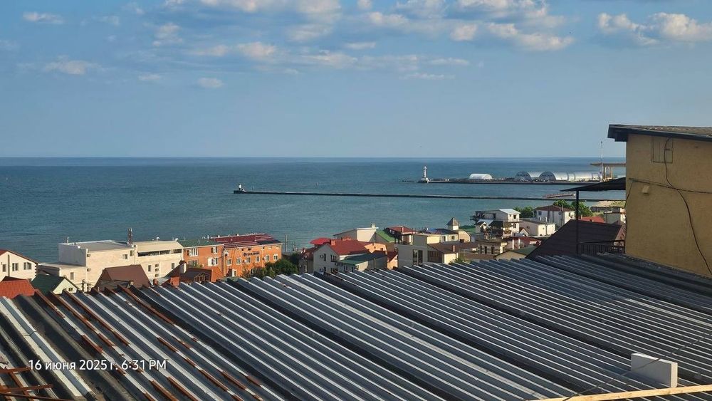 Сдам дом 3 к , гараж.Совиньон у моря , можно с животными!