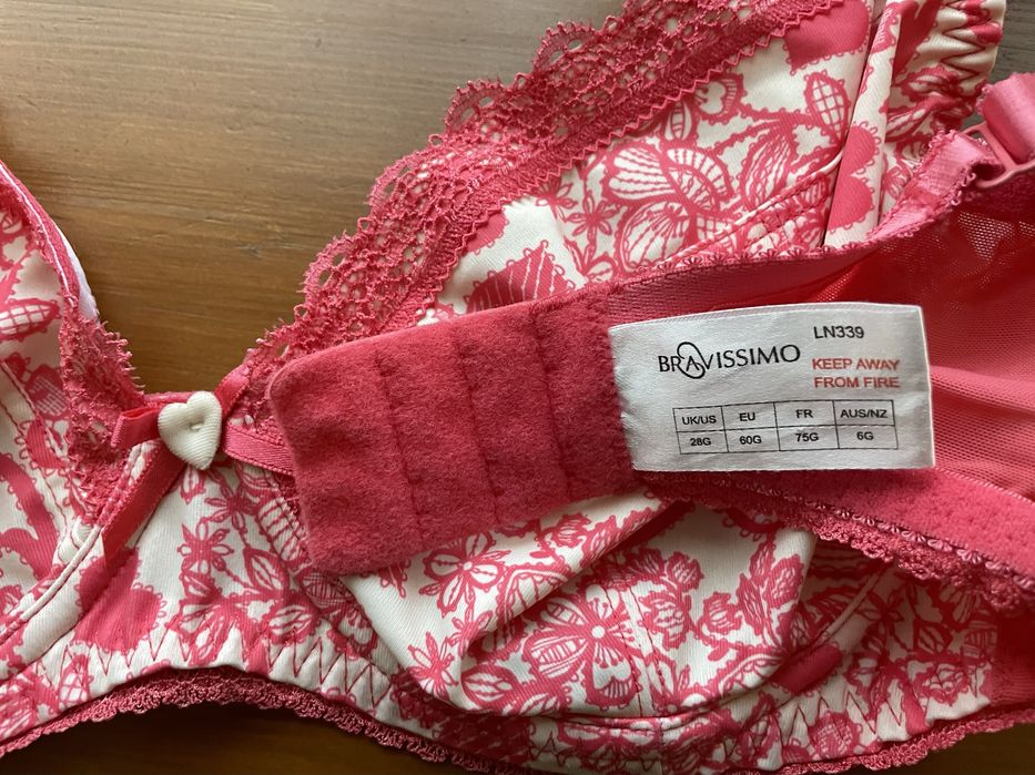 Stanik plunge Bravissimo 28G 60H w serca