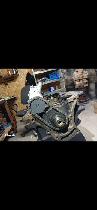 Двигун відкапіталений.1.9 дизель. Трафік,Віваро,Лагуна,Сценік Меган.