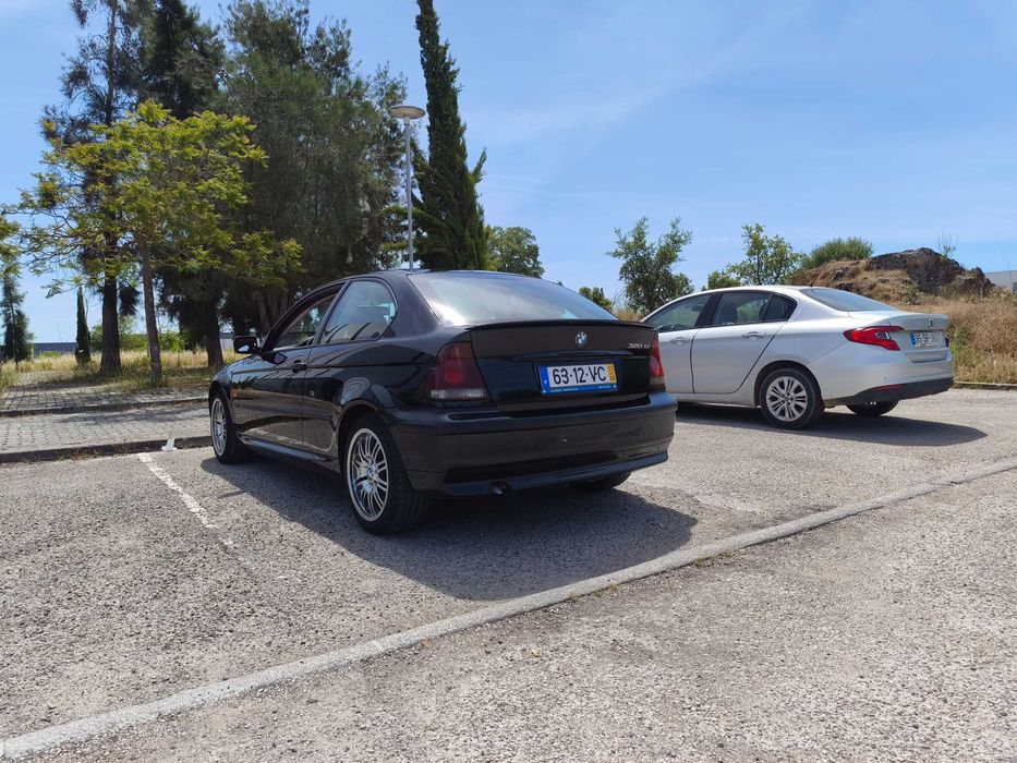 BMW 320td compact