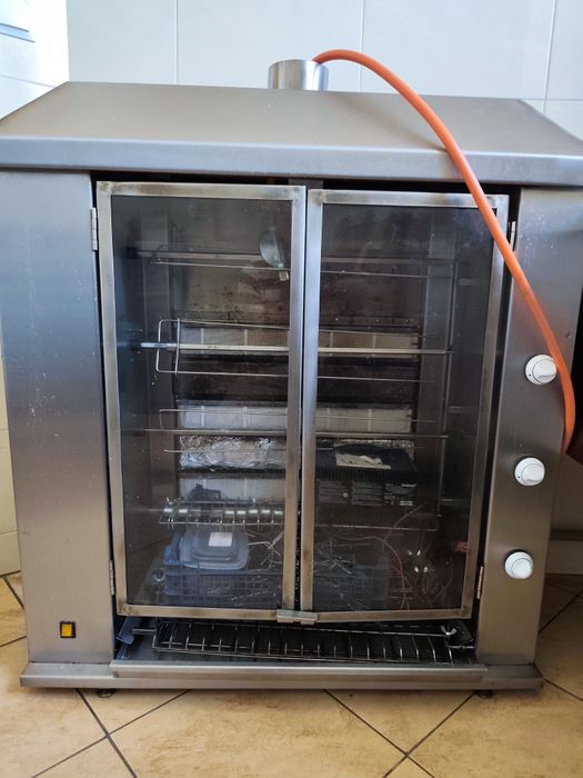 Rożen na 9 kurczaków, grill gazowy, rożno