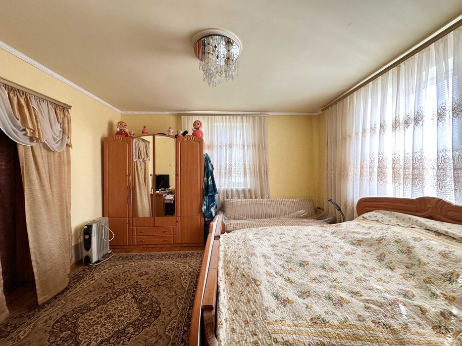 Готовий до проживання будинок в Тисмениці!