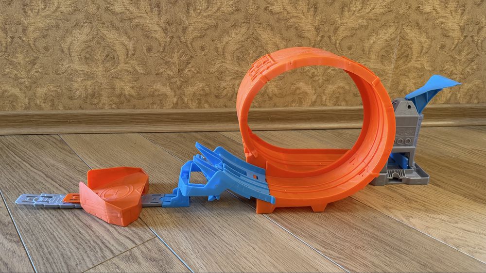 Hot Wheels Хот Вілс трек петля автотрек для машинок