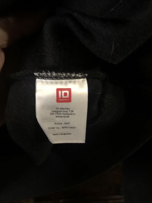 Трикотажное худи с капюшоном, без замка, один сплошной карман, логотип