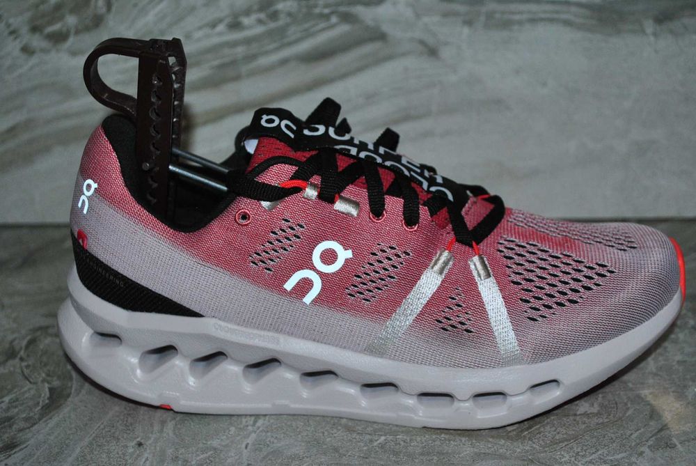 on cloudsurfer кроссовки 40 размер
