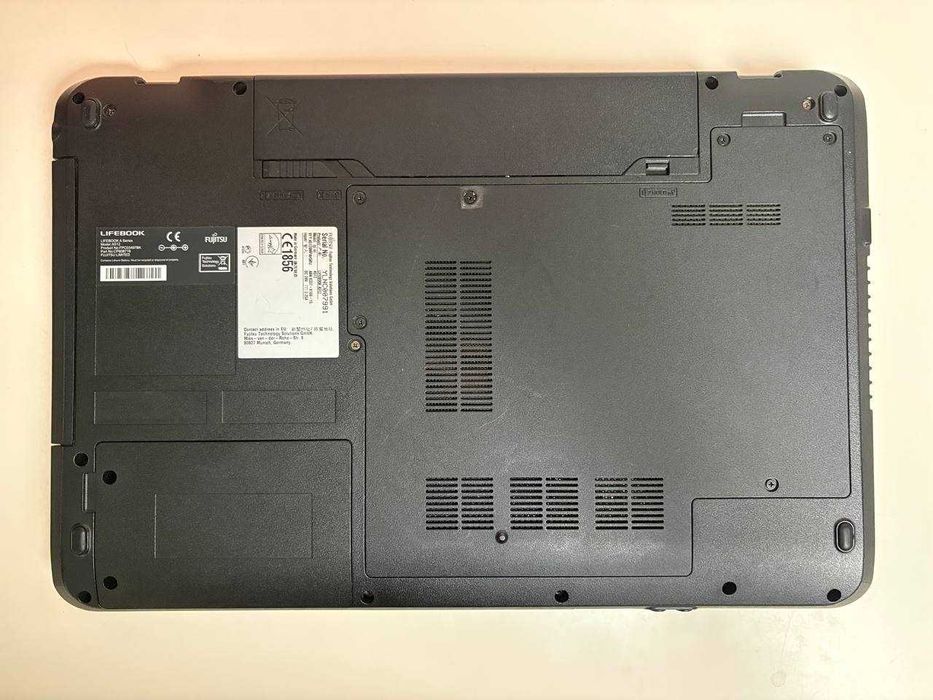 Ноутбук Fujitsu A512\Pentium2020M\6GB RAM\500HDD
