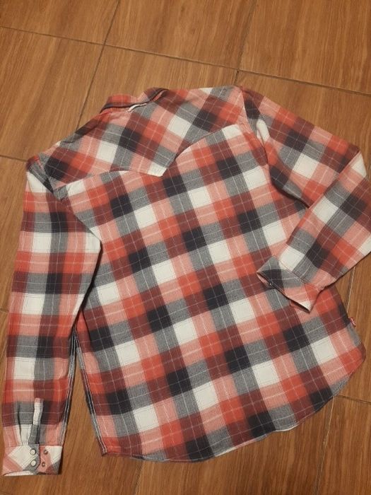 Картата сорочка Levis L