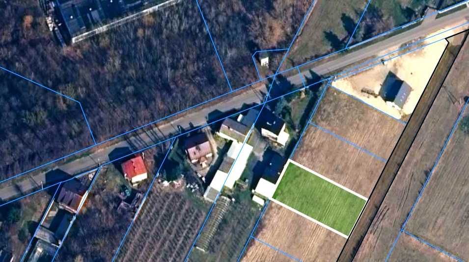 Działka budowlana w Głownie z projektem i pozwoleniem na budowę domu w spokojnej okolicy, blisko centrum miasta.
