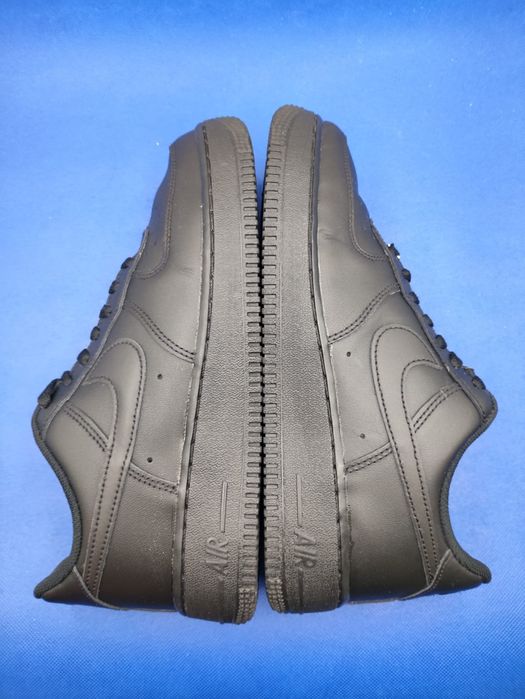 Кросівки Nike Air Force 1 - 40 розмір.
