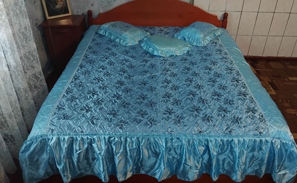 Комплект на ліжко