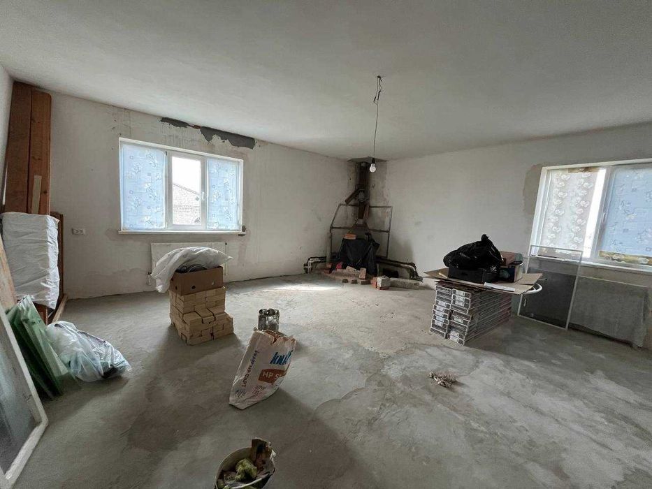 Продам 2- х поверховий будинок  з шикарним видом