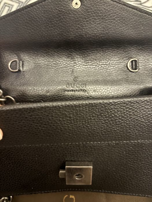 Torebka nerka skórzana Gucci