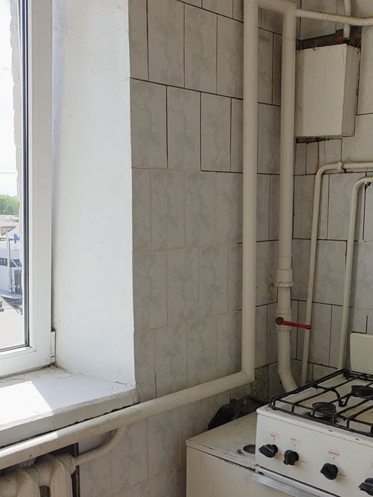 Продам 2 комн квартиру в центр Верхнеднепровска